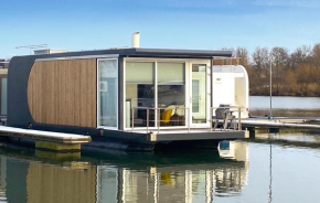House Boat Trinidad